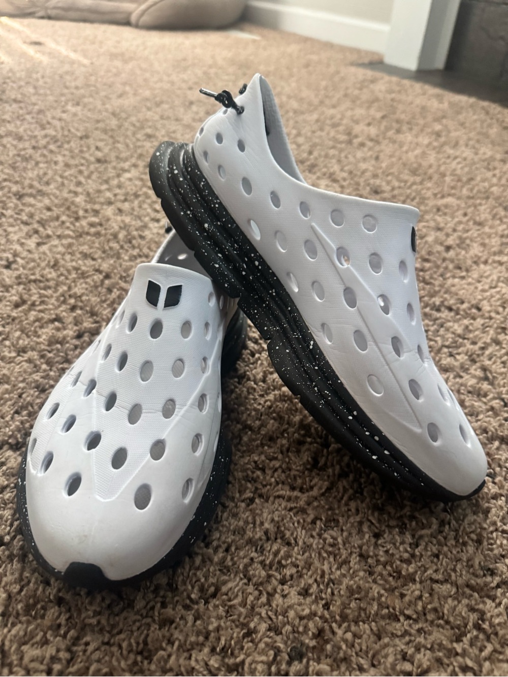 Kane Mens/Womens Recovery Shoe